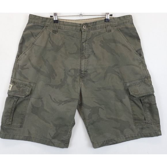 Wrangler Hero Originals Camouflage Cargo Shorts Men 38 / 10 Olive Tech Utility - Picture 1 of 10